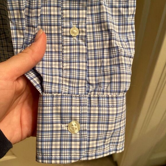 Vineyard Vines Mens XS On The Go Performance Button Down - Picture 4 of 4